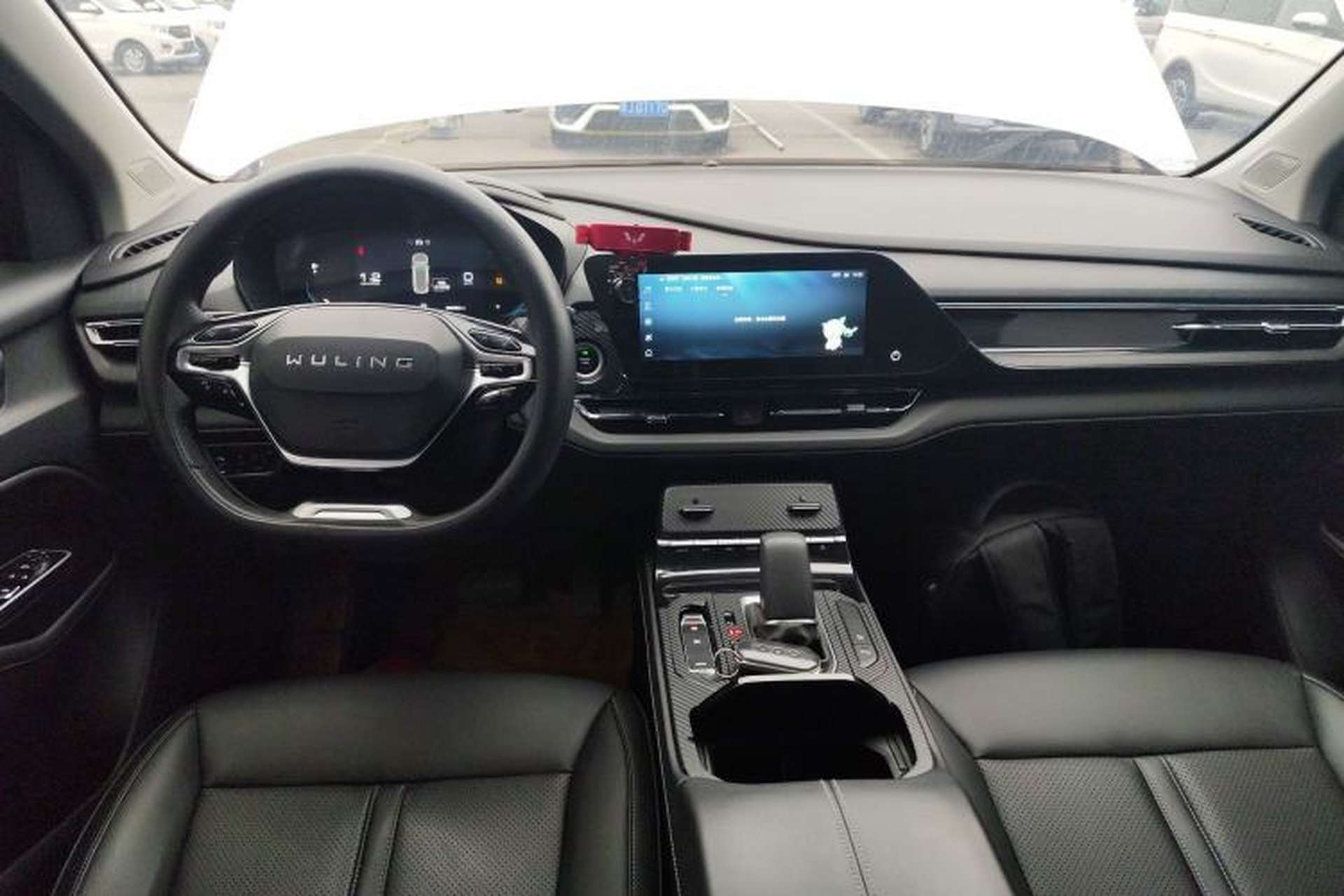Used Wuling Victory 2022 280T 1.5T CVT Flagship Edition Center Console