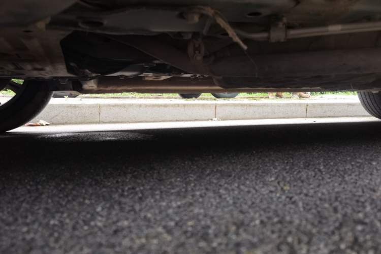 Used Wuling Victory 2022 1.5T CVT Prestige Model Chassis Front Left