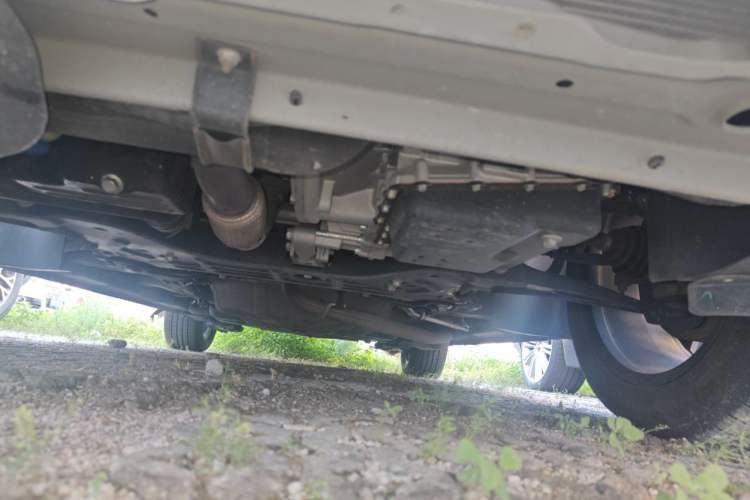 Used Wuling Victory 2022 Revised Version 280T 1.5T CVT Flagship Edition Chassis Front