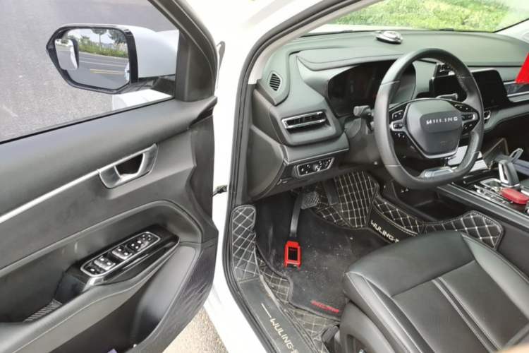 Used Wuling Victory 2022 280T 1.5T CVT Flagship Edition Driver Seat