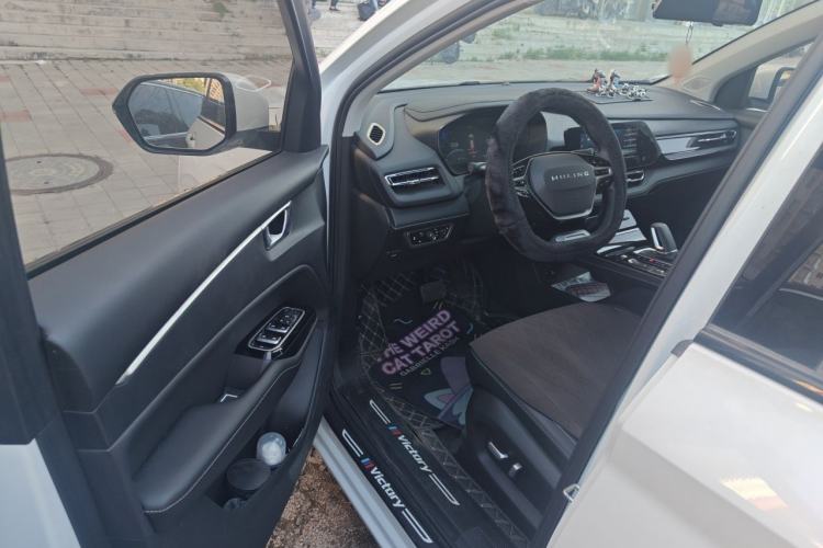Used Wuling Victory 2022 Revised Version 280T 1.5T CVT Flagship Edition Driver Seat