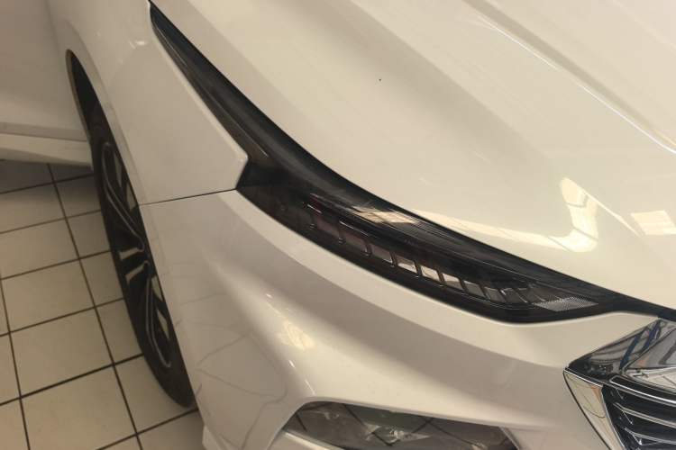 Used Wuling Victory 2022 280T 1.5T CVT Flagship Edition Exterior 6