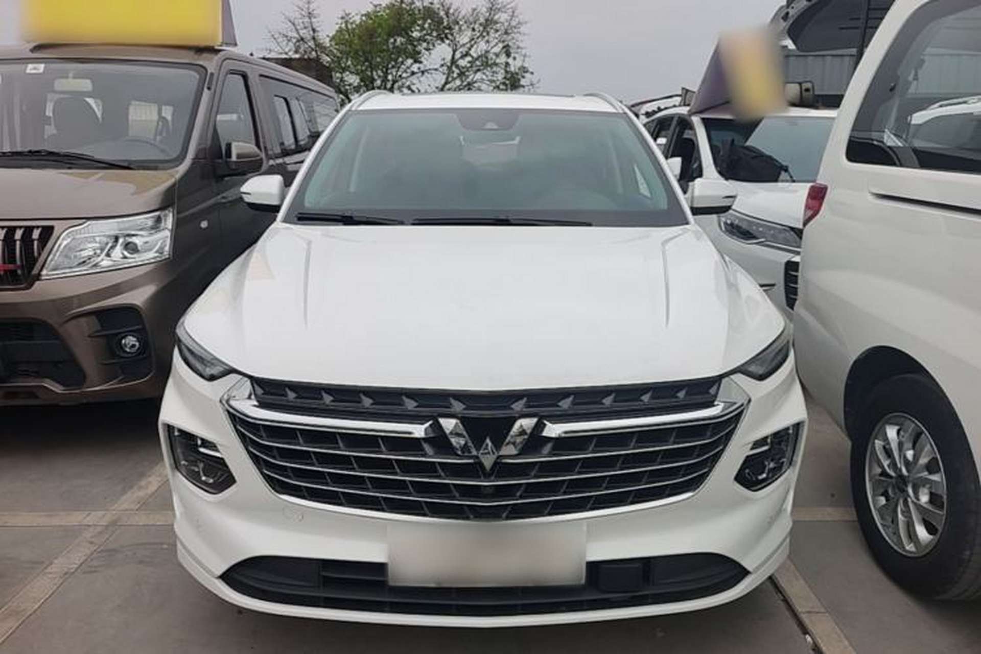 Used Wuling Victory 2022 280T 1.5T CVT Flagship Edition Front