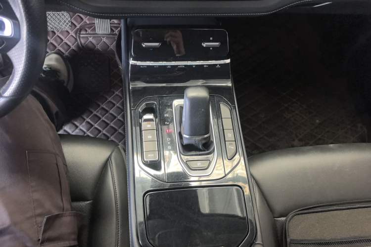 Used Wuling Victory 2022 280T 1.5T CVT Flagship Edition Gear Lever