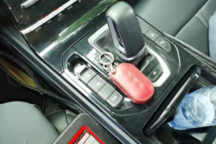 Used Wuling Victory 2022 280T 1.5T CVT Flagship Edition Gear Lever