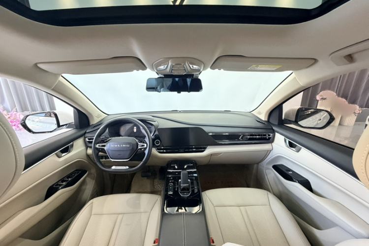Used Wuling Victory 2022 280T 1.5T CVT Flagship Edition Interior 1