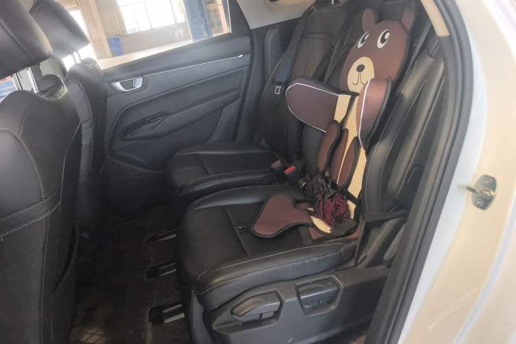 Used Wuling Victory 2022 280T 1.5T CVT Flagship Edition Interior 4