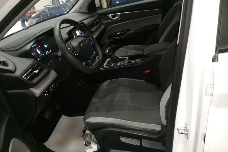 Used Wuling Victory 2022 1.5T CVT Elite Version Left Front Seat
