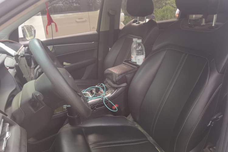 Used Wuling Victory 2022 1.5T CVT Prestige Model Left Front Seat
