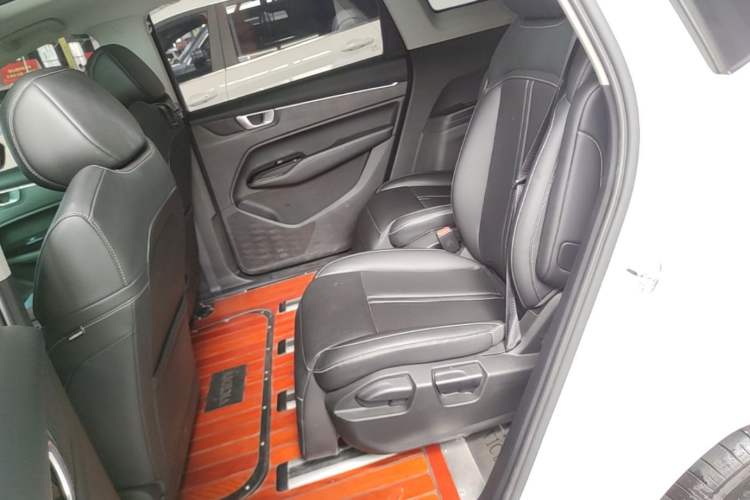 Used Wuling Victory 2022 280T 1.5T CVT Flagship Edition Left Rear Seat