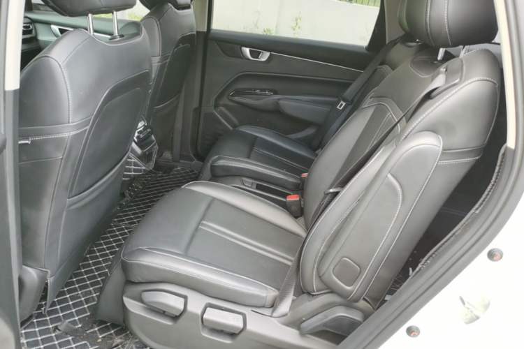 Used Wuling Victory 2022 280T 1.5T CVT Flagship Edition Left Rear Seat