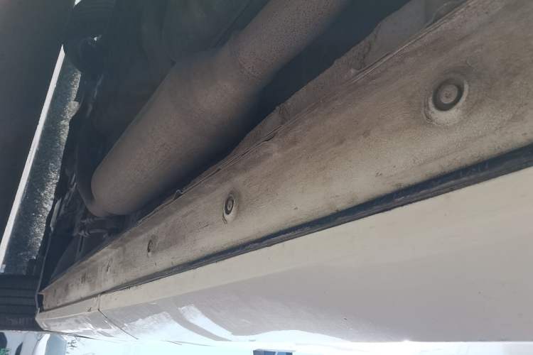 Used Wuling Victory 2022 280T 1.5T CVT Flagship Edition Left Side Sill