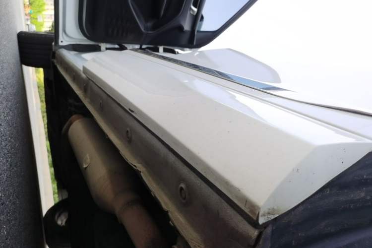 Used Wuling Victory 2022 280T 1.5T CVT Flagship Edition Left Side Sill