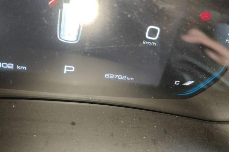 Used Wuling Victory 2022 280T 1.5T CVT Flagship Edition Odometer Close Up