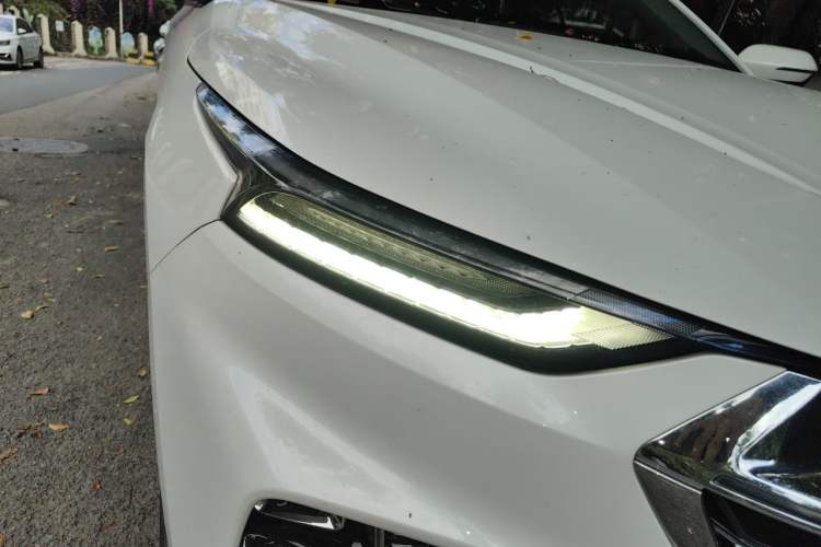Used Wuling Victory 2022 280T 1.5T CVT Flagship Edition Right Front Headlight