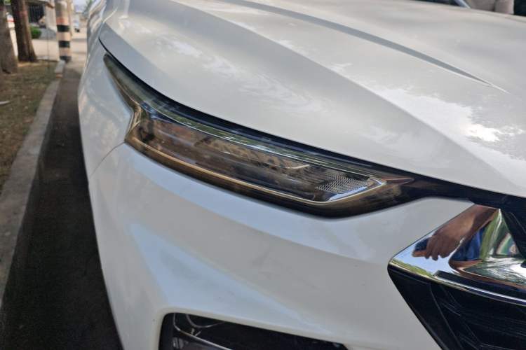 Used Wuling Victory 2022 1.5T Manual Elite Edition Right Front Headlight