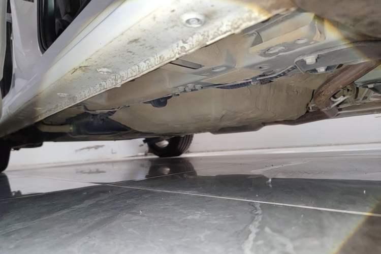 Used Wuling Victory 2022 280T 1.5T CVT Flagship Edition Right Side Sill