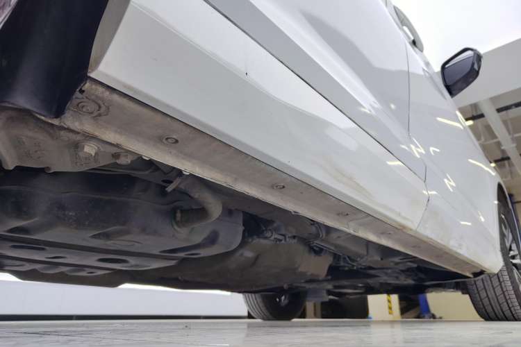Used Wuling Victory 2022 280T 1.5T CVT Flagship Edition Right Side Sill