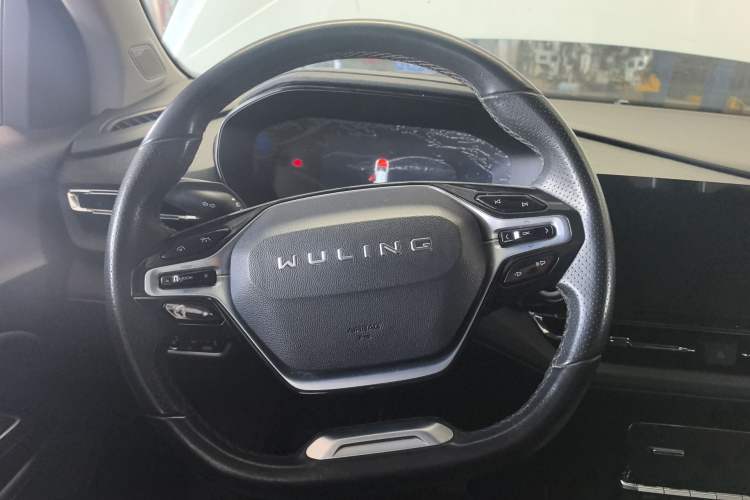 Used Wuling Victory 2022 280T 1.5T CVT Flagship Edition Steering Wheel