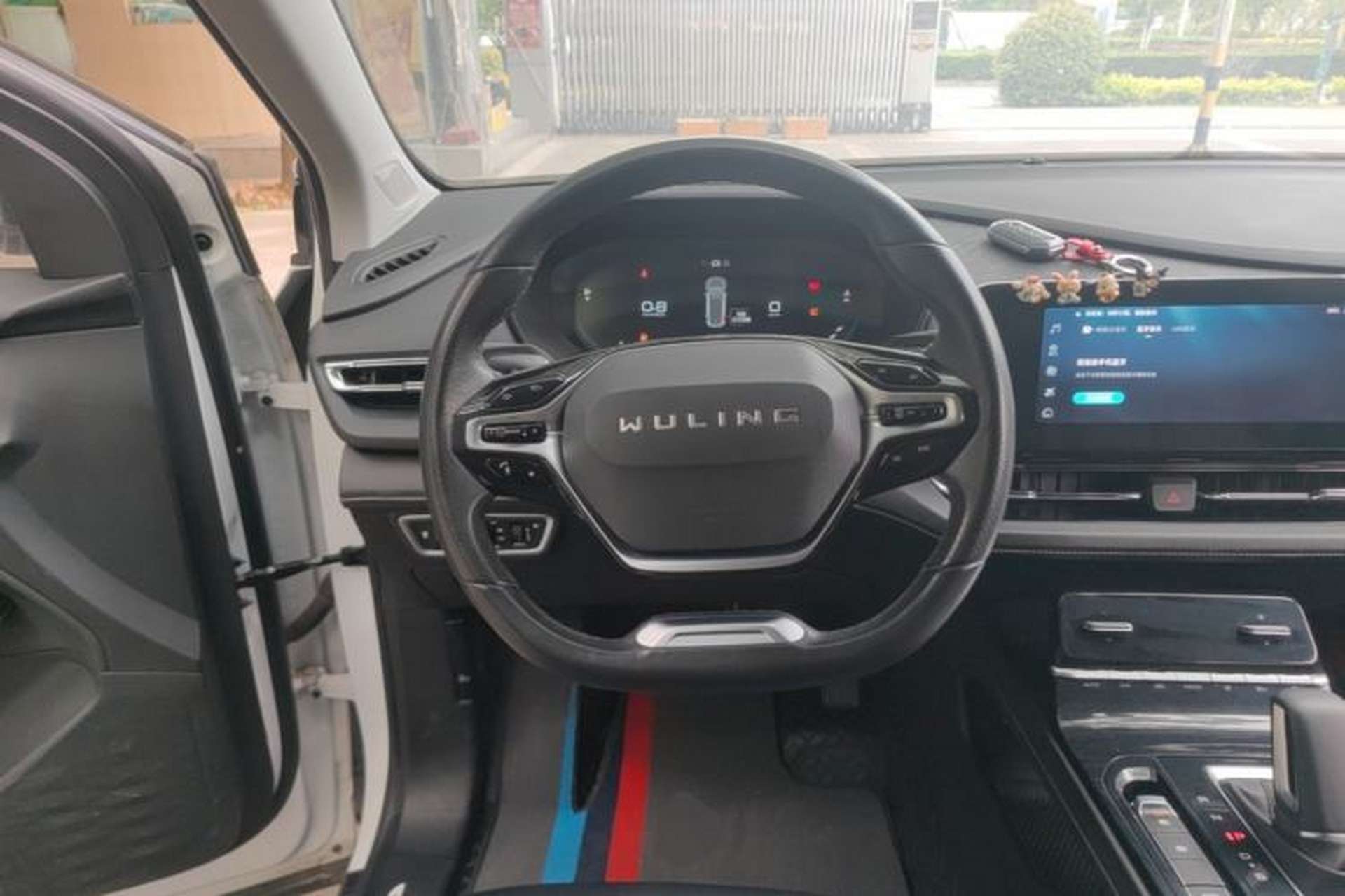 Used Wuling Victory 2022 Revised Version 280T 1.5T CVT Flagship Edition Steering Wheel
