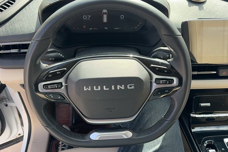 Used Wuling Victory 2022 280T 1.5T CVT Flagship Edition Steering Wheel
