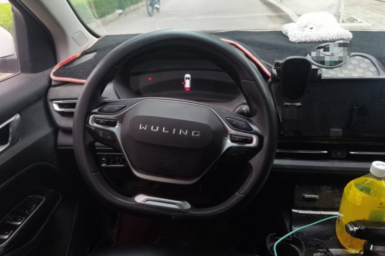 Used Wuling Victory 2022 1.5T CVT Prestige Model Steering Wheel