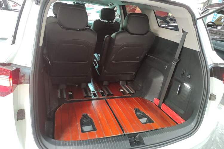 Used Wuling Victory 2022 280T 1.5T CVT Flagship Edition Trunk