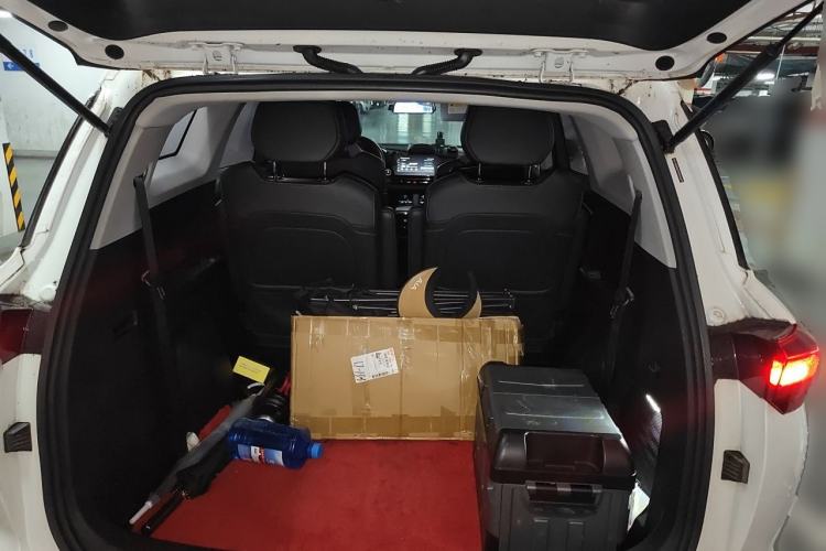 Used Wuling Victory 2022 280T 1.5T CVT Flagship Edition Trunk