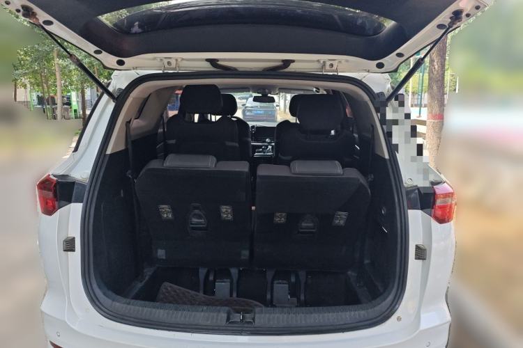 Used Wuling Victory 2022 1.5T Manual Elite Edition Trunk