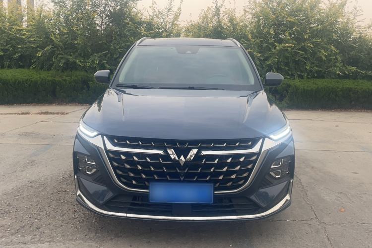 Used Wuling Victory 2023 2.0L DHT Deluxe Edition Exterior 1