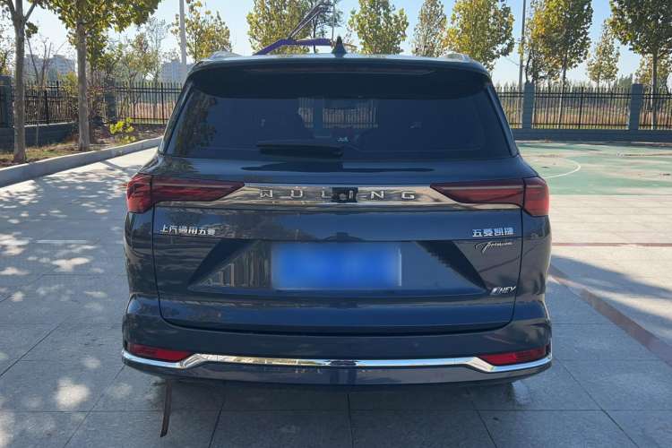 Used Wuling Victory 2023 2.0L DHT Luxury Edition Exterior 4