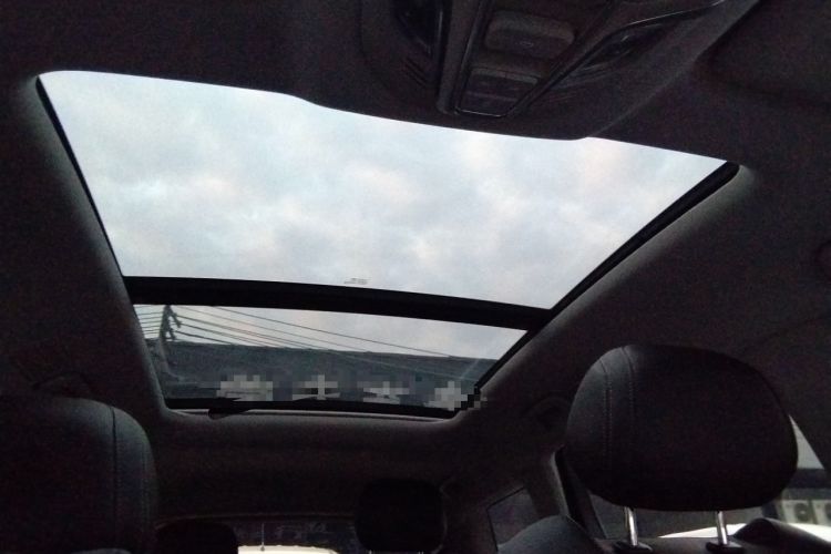 Used Wuling Victory 2023 280T CVT Excellence Model Headliner