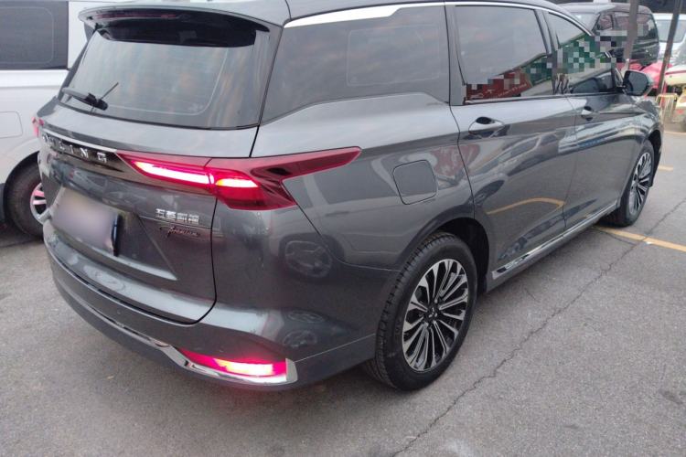 Used Wuling Victory 2023 280T CVT Excellence Model Rear Right 45 Deg
