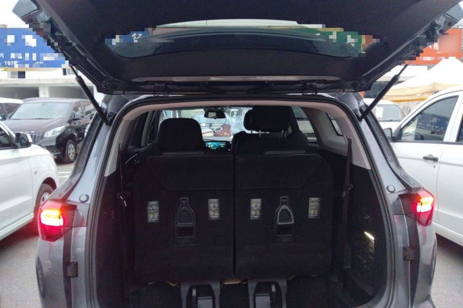 Used Wuling Victory 2023 280T CVT Excellence Model Trunk