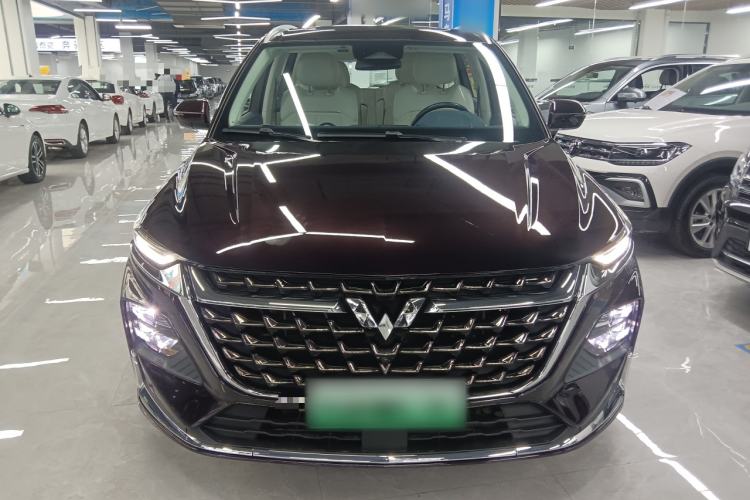 Used Wuling Victory 2023 2.0L DHT Luxury Edition Front