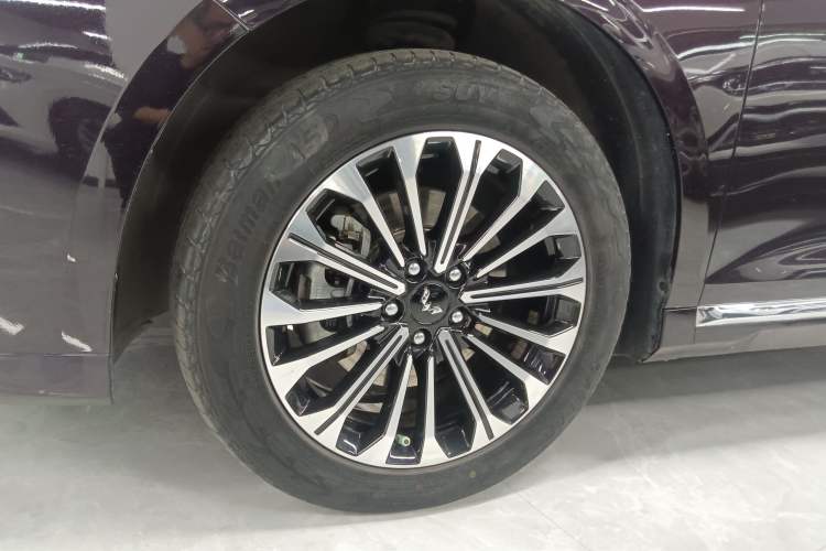 Used Wuling Victory 2023 2.0L DHT Luxury Edition Left Front Wheel Hub