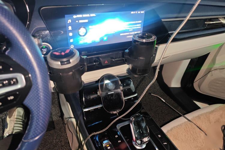 Used Wuling Victory 2023 2.0L DHT Luxury Edition Audio And AC Panel