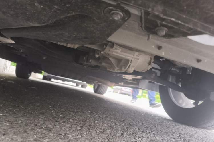 Used Wuling Victory 2023 2.0L DHT Luxury Edition Chassis Front