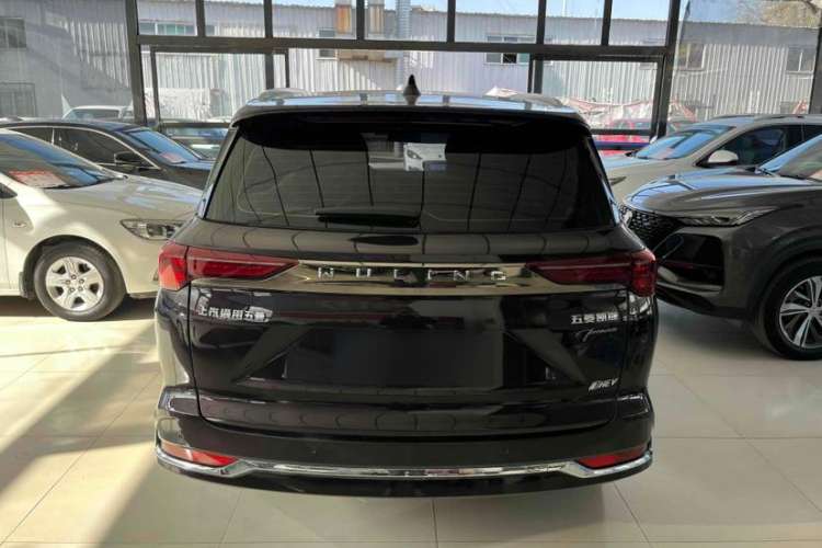 Used Wuling Victory 2023 2.0L DHT Luxury Edition Exterior 2