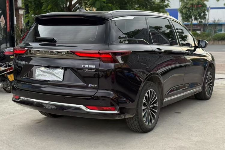 Used Wuling Victory 2023 2.0L DHT Luxury Edition Exterior 4