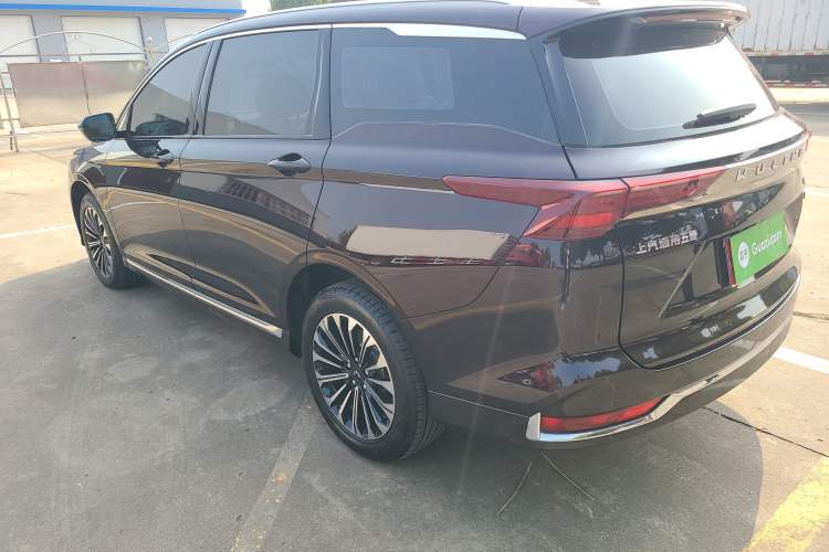 Used Wuling Victory 2023 2.0L DHT Luxury Edition Exterior 5