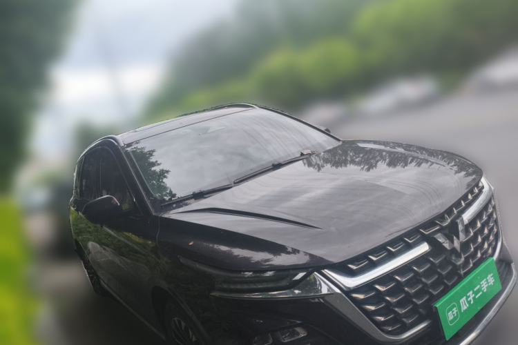 Used Wuling Victory 2023 2.0L DHT Luxury Edition Front Right 45 Deg