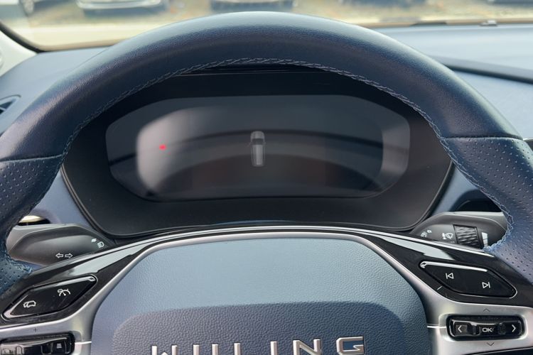 Used Wuling Victory 2023 2.0L DHT Luxury Edition Instrument Cluster