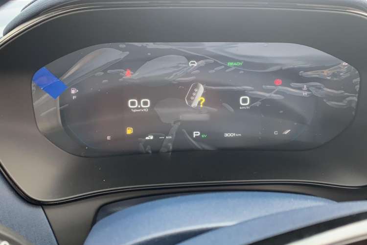 Used Wuling Victory 2023 2.0L DHT Luxury Edition Instrument Cluster