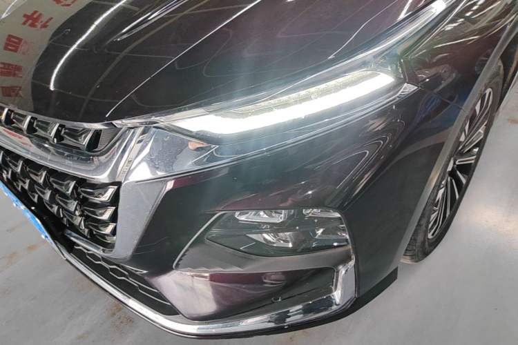 Used Wuling Victory 2023 2.0L DHT Luxury Edition Left Front Headlight