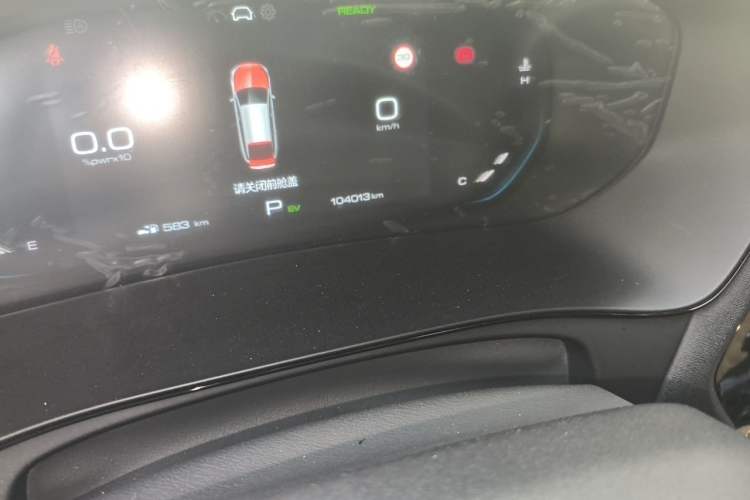 Used Wuling Victory 2023 2.0L DHT Luxury Edition Odometer Close Up