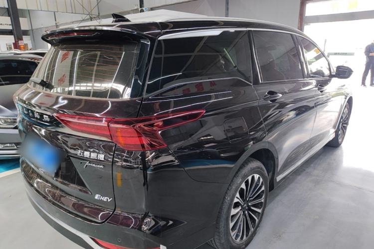 Used Wuling Victory 2023 2.0L DHT Luxury Edition Rear Right 45 Deg