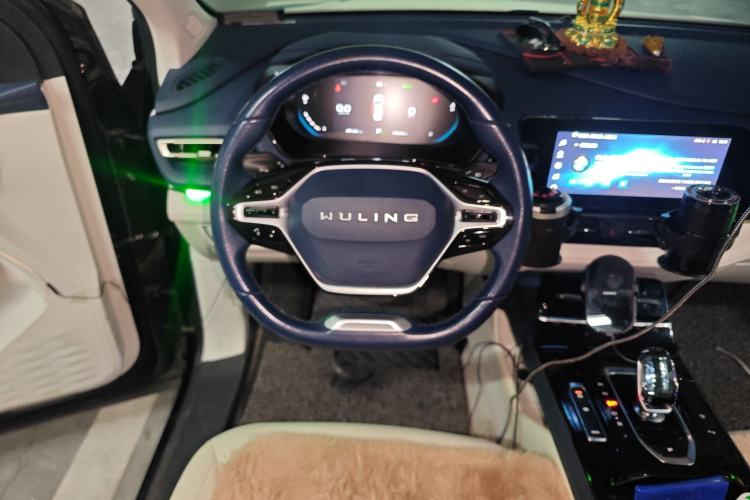 Used Wuling Victory 2023 2.0L DHT Luxury Edition Steering Wheel