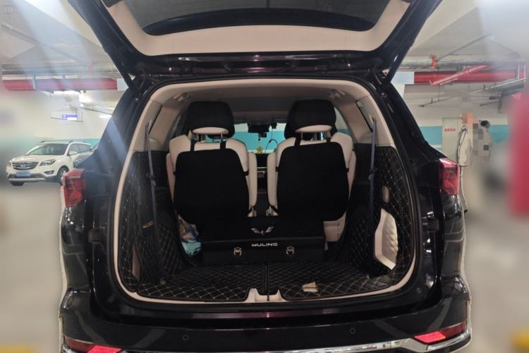 Used Wuling Victory 2023 2.0L DHT Luxury Edition Trunk