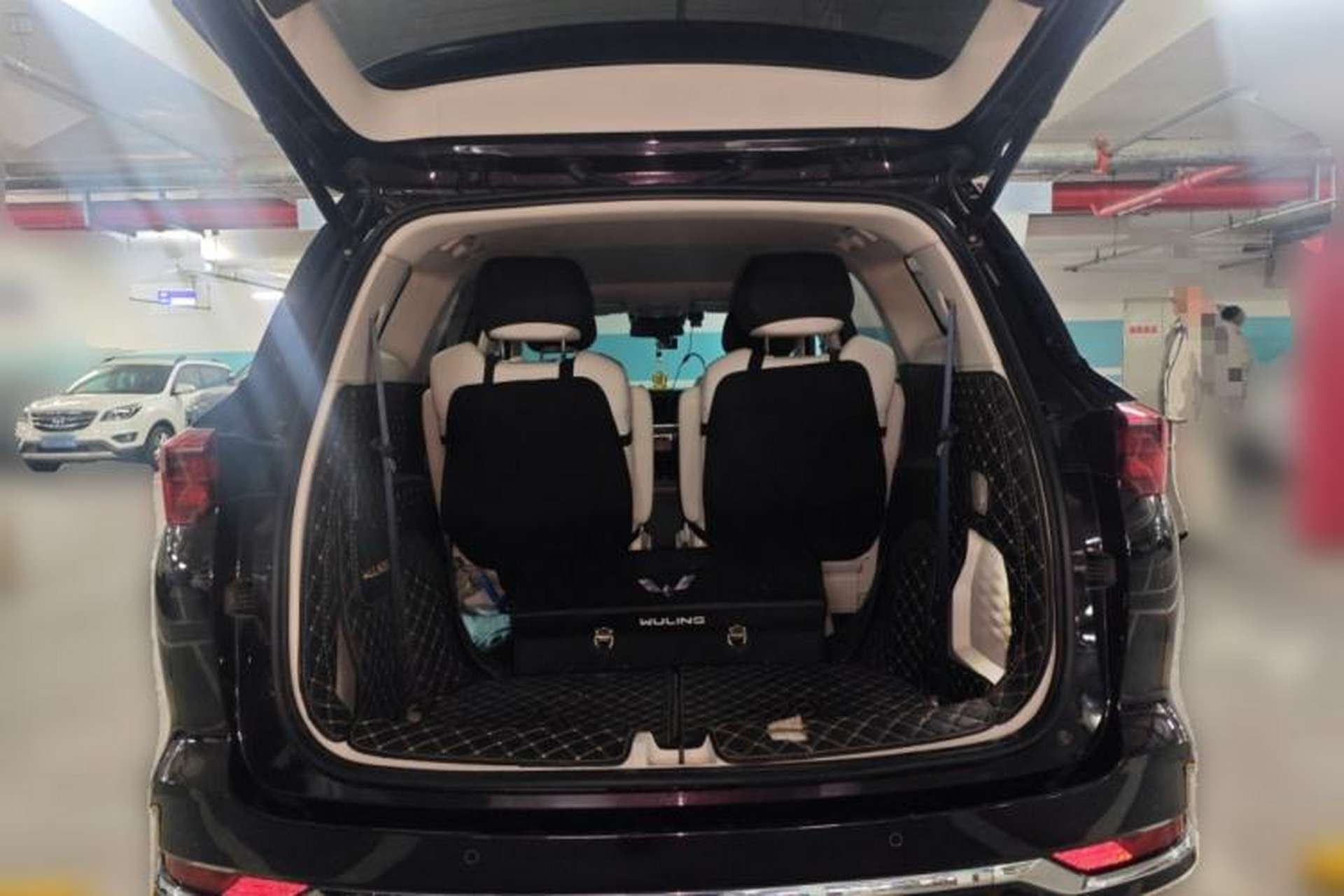 Used Wuling Victory 2023 2.0L DHT Luxury Edition Trunk